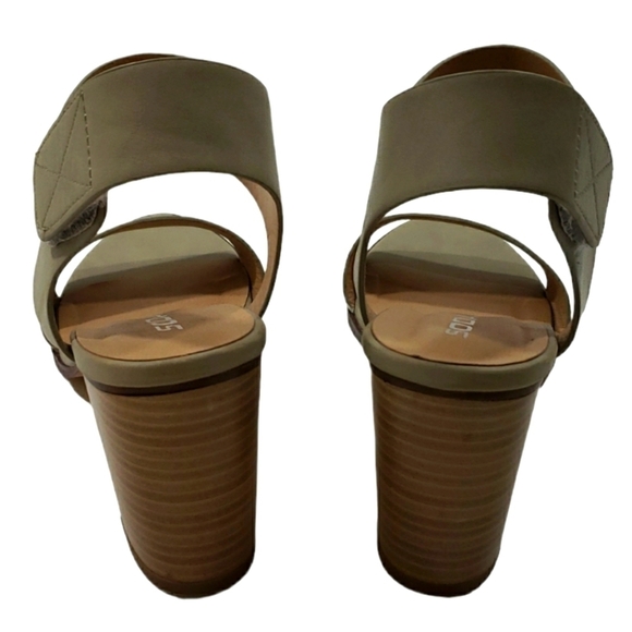 SODA~Woman Size 7.5 M~Gray Open Toe Chunky Heel Ankle Strap Dress Sandals NEW. - Picture 3 of 11